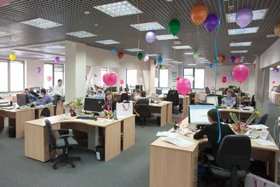 Позаботьтесь о подарке для своих коллег на 23 Февраля и 8 Марта: фуршет от  @imperia_catering , красочные коктейли от @imperia__bar , яркая… | Instagram
