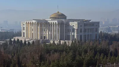 С праздником, дорогие посетители!