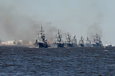 Съедобная вафельная картинка на торт День ВМФ, Моряк. Украшение для торта  мужчине, мужу, папе в день военно морского флота. Вырезанный круг из  вафельной бумаги размером 14.5см. - купить с доставкой по выгодным