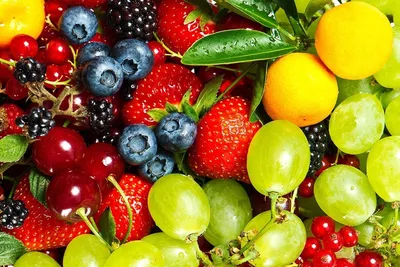 Картина на холсте Ягоды на кухню еда фрукты для кухни (18) 60х80 см -  купить по низкой цене в интернет-магазине OZON (1163021309)