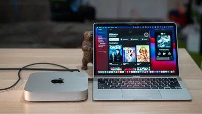 Apple MacBook Pro 13 (2022) review: new chip, old threads - The Verge