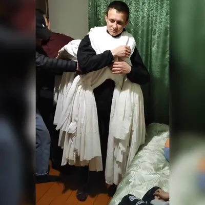 gorkitortodel - Торт на проводы в армию. Внутри медовик.... | Facebook
