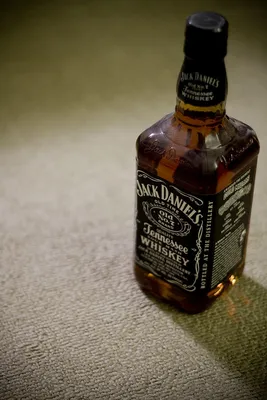 Картинки jack daniels, девушка, сигарета - обои 1600x900, картинка №124775
