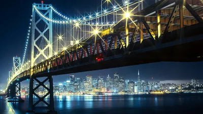Фон рабочего стола где видно архитектура, ночной город, мост, река,  Architecture, night city, bridge, river