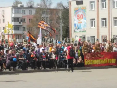 Организаторы «Бессмертного полка» предлагают размещать портреты ветеранов  на одежде и автомобилях / 02 мая 2023 | Екатеринбург, Новости дня 02.05.23  | © РИА Новый День