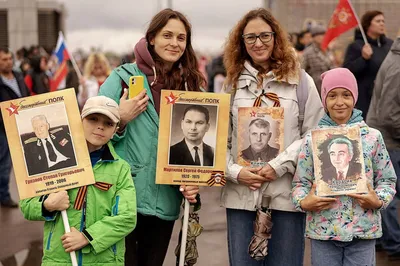 В «Бессмертном полку» предложили нести фото погибших на Украине военных —  РБК