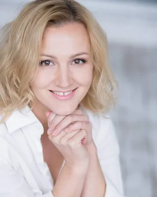 Продолжая тему красоты, хочу сказать об одном приёмчике в макияже, который  многие девушки боятся. Это подчёркнутая нижняя слизистая… | Instagram