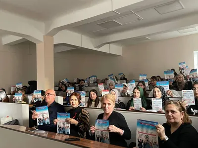 Врач-инфекционист провел студентам педагогического университета лекцию на тему  ВИЧ-инфекции - Лента новостей ЛНР