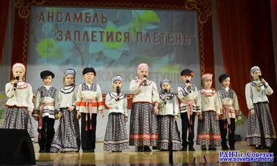 Накануне Международного женского праздника 8 Марта для девушек, работающих  в швейном цеху прошёл мастер-класс \"Флористы\". Его участницы проделали  кропотливую работу по созданию оригинальных букетиков и горшочков с цветами  из фетра и фоамерана.