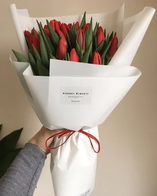 Как в Днепре поздравили девушек с 8 Марта: фото в Instagram