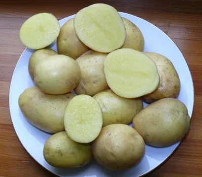 Клубни картофеля