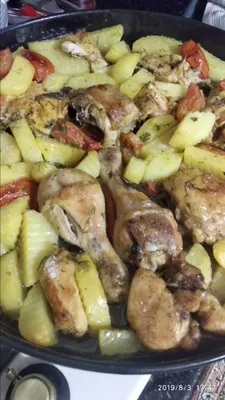 Картошка с курицей в духовке - рецепт автора A N