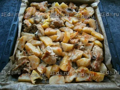 Картошка с курицей в духовке под соусом - пошаговый рецепт с фото на  Повар.ру