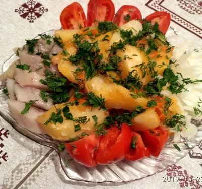 Всего лишь картошка с селедкой | Пикабу