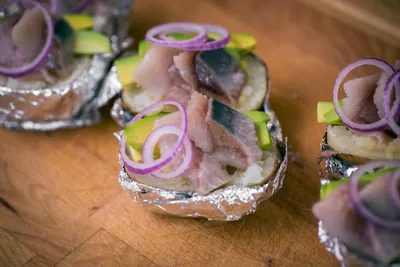 Potato, Herring and Pickled Cucumber Super-Salad Leaves No One Cold. Recipe  by Always Yummy! - YouTube