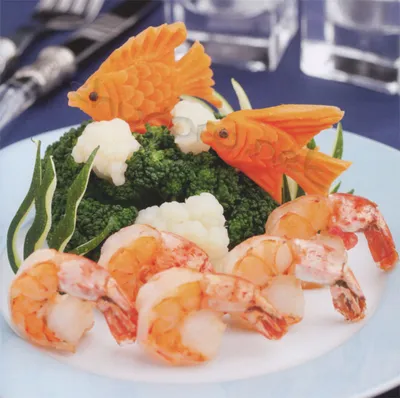 Бабочки из моркови Carrot butterfly #украшениеблюда #карвинг #нарезкаф... |  TikTok