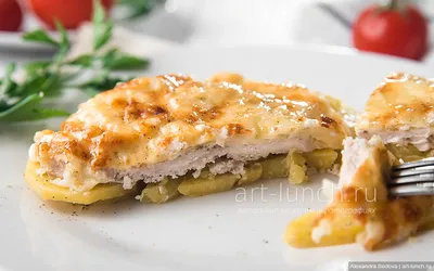 Свинина-гармошка, запечённая с помидорами и сыром в духовке - пошаговый  фоторецепт