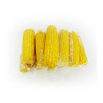 Вареная кукуруза с солью стоковое фото ©belchonock 133789968
