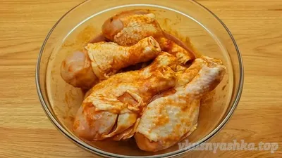 Райхон - Картошка с куриными ножками в духовке 🧡🍴 Этот отличный рецепт  особенно понравится любителям вкусной картошки с мясом. Картошечка  получается очень аппетитной, румяной, а куриные ножки - сочными и мягкими.  Прекрасное