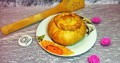 Свинина с картофелем и грибами в горшочке