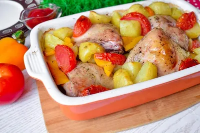 Курица с картошкой и овощами в духовке рецепт с фото пошагово - 1000.menu