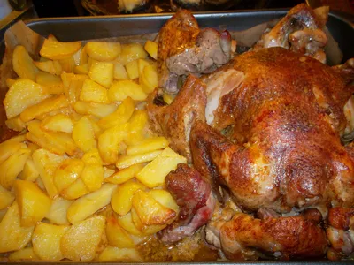 Курица с картошкой в духовке - рецепт автора Alenuschka