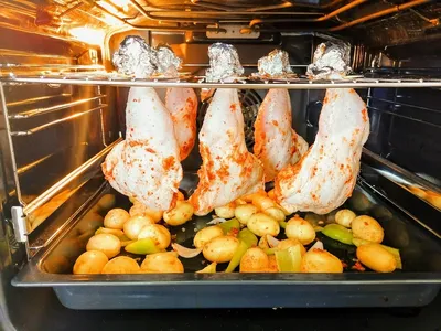 Куриные бедрышки с картошкой в духовке - пошаговый рецепт с фото на Повар.ру
