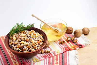 Рецепты кутьи на Рождество: из пшеницы, риса, булгура, перловки, ячневой  крупы