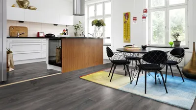 Ламинат EGGER HOME Дуб Репино серый с фаской 8 мм АС4/32 класс 1,994 м2  купить недорого в интернет-магазине напольных покрытий Бауцентр