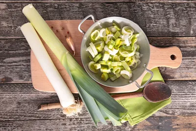 Лук Репчатый Allium Cepa Красный — стоковые фотографии и другие картинки  Без людей - Без людей, Вегетарианское питание, Германия - iStock