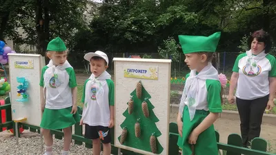Стенд для детского сада МЕТЕОСТАНЦИЯ МИШУТКИ, 0,45*0,45м
