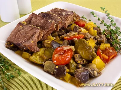 Мясо с картофелем в казане и в духовке. — DRIVE2