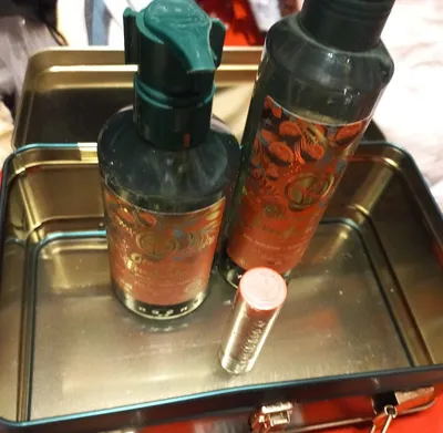 Ив Роше Подарочный Набор для женщин очищение yves rocher гель для душа,  очищение лица, крем для рук (ID#1365507570), цена: 360 ₴, купить на Prom.ua