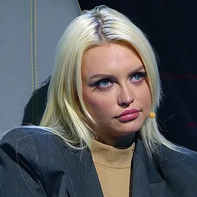 11 знаменитостей, которые подстриглись и стали выглядеть хуже - Подбор  причесок онлайн. Фото стрижек