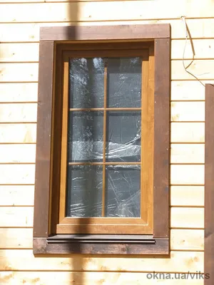 Пластиковые окна в ламинации Renolit Exofol Антрацитово-серый 167  (Anthracite Grey 167) и Золотой Дуб (Golden Oak)