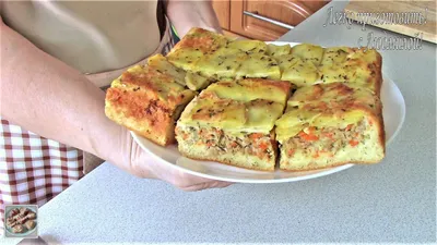 Пирог с картошкой в духовке из дрожжевого теста: рецепт с видео и фото |  Меню недели