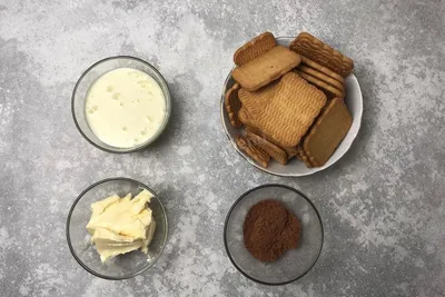 Классические пирожные Картошка из печенья со сгущенкой рецепт фото пошагово  и видео - 1000.menu