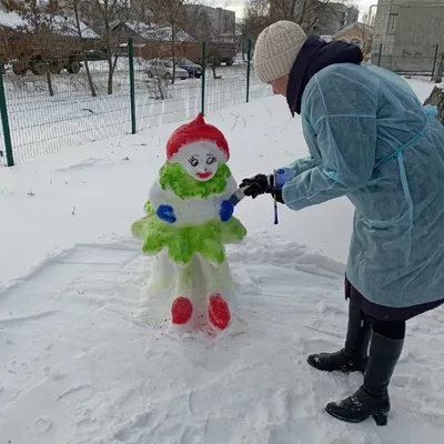 Крокодил из снега в детском саду | Детский сад, Динозавр, Детская