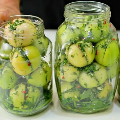 Маринованные помидоры на зиму - рецепт как вкусно приготовить маринованные  помидоры на зиму | Пошаговые рецепты на Recept.ua
