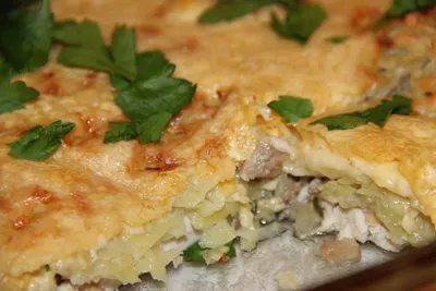 Рецепт куриных голеней с картофелем и томатами | Меню недели