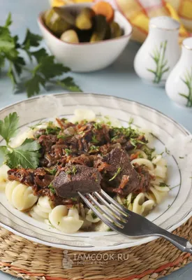 Салат с корейской морковью и печенью