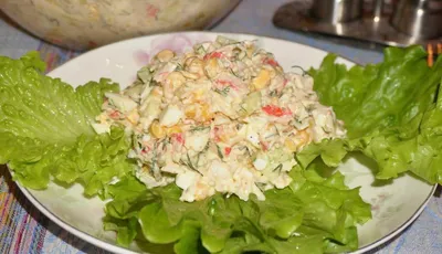 Салат из пекинской капусты с курицей, кукурузой и сухариками (пошаговый  фото рецепт) - ВашВкус