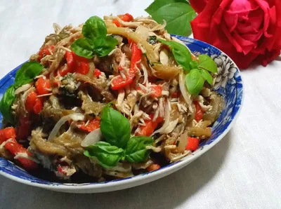 Салат с курицей и запечёнными овощами - рецепт автора Лариса Кравцова🍀📸❤️