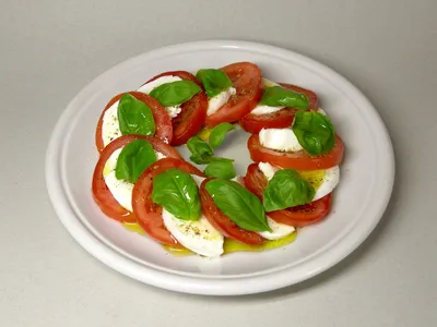 Праздничный салат \"Ибица\"! Вкуснейший салат с креветками, помидорами черри  и сыром моцарелла! - YouTube