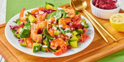Рецепты салатов с вялеными помидорами и фетой, тунцом, курицей, авокадо –  Волноваха.City