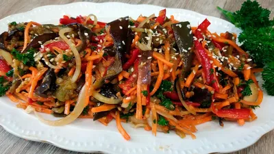 Салат с корейской морковью и крабовыми палочками | Волшебная Eда.ру