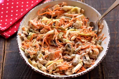 Салат с ветчиной, фасолью и корейской морковью - пошаговый рецепт с фото на  Повар.ру
