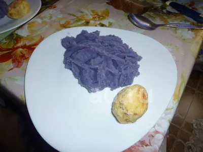Фиолетовая картошка! Отличается от обычной или нет? Пробую на вкус. -  YouTube