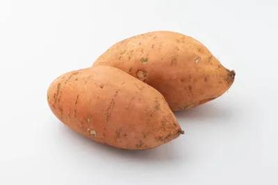 сладкий картофель или сладкий картофель Ipomoea Batatas Стоковое  Изображение - изображение насчитывающей свеже, картошка: 238225887