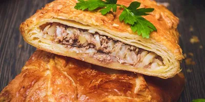 Слоеный пирог с мясом и картошкой фото фото